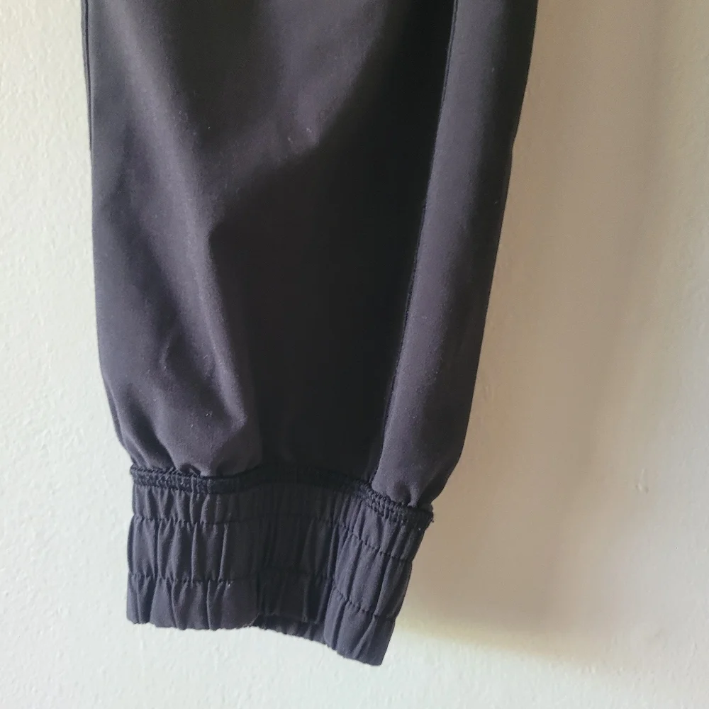 Lululemon Sun Setter Jogger GUC 28